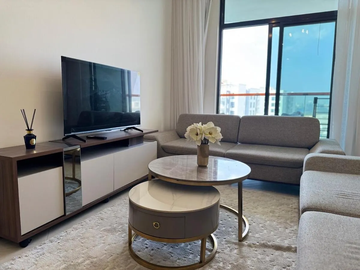 Ashri Hh Elegant Apr In Binghatti Avenue Jaddaf دبي